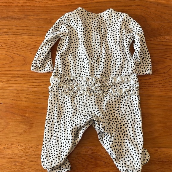 3 x  0-3 month one piece sleepers. - Picture 5 of 10